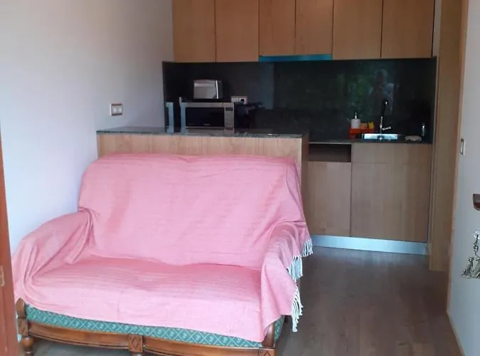 Casa De Santa Luzia A *